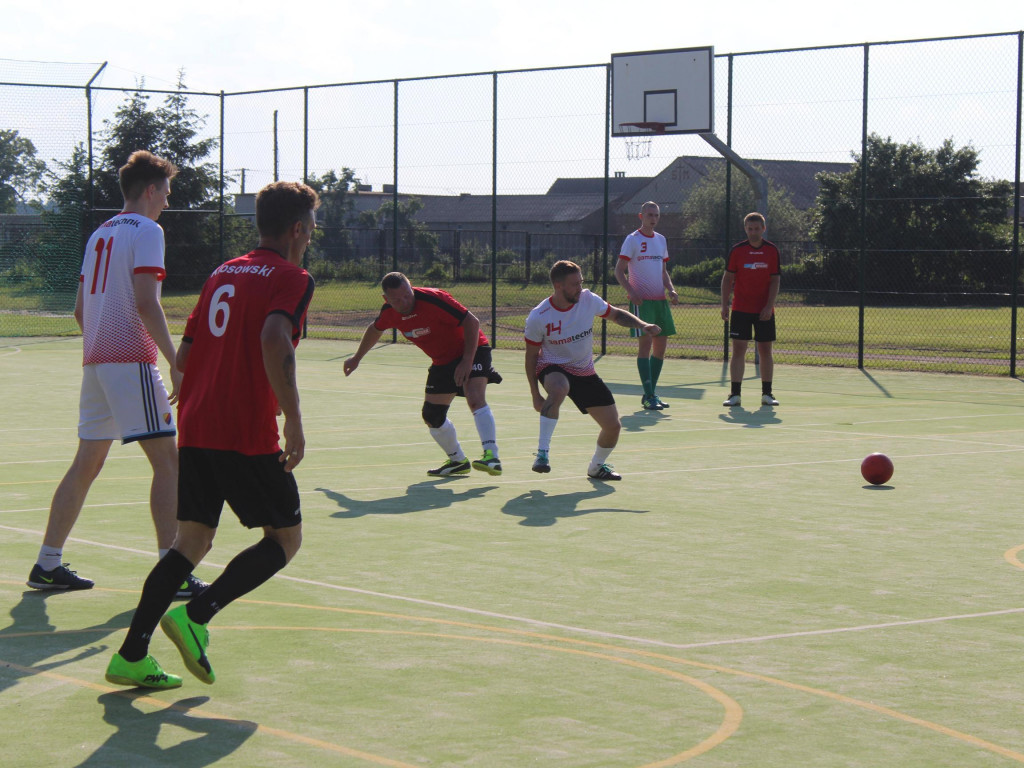Rywalizują o puchar przewodniczącego rady miejskiej. Przed nimi mecze finałowe