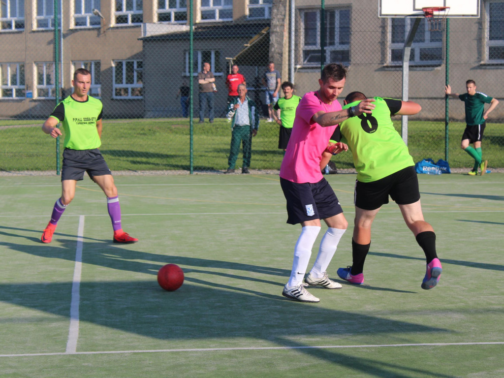 Rywalizują o puchar przewodniczącego rady miejskiej. Przed nimi mecze finałowe