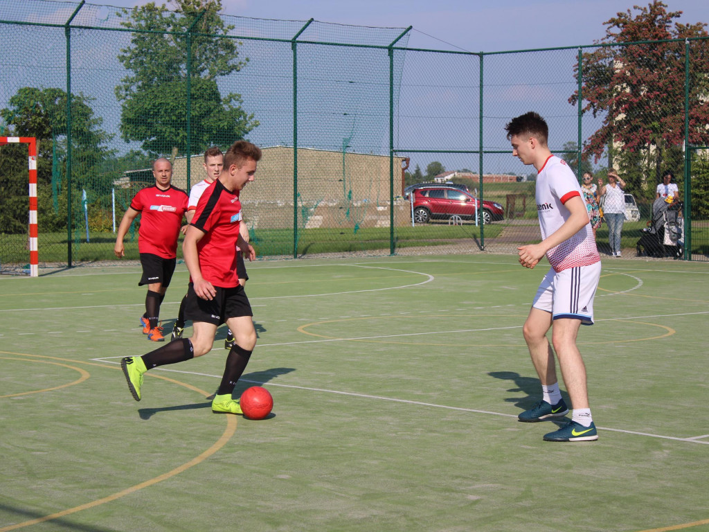 Rywalizują o puchar przewodniczącego rady miejskiej. Przed nimi mecze finałowe