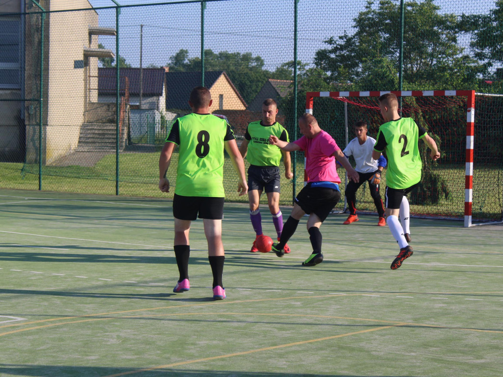 Rywalizują o puchar przewodniczącego rady miejskiej. Przed nimi mecze finałowe