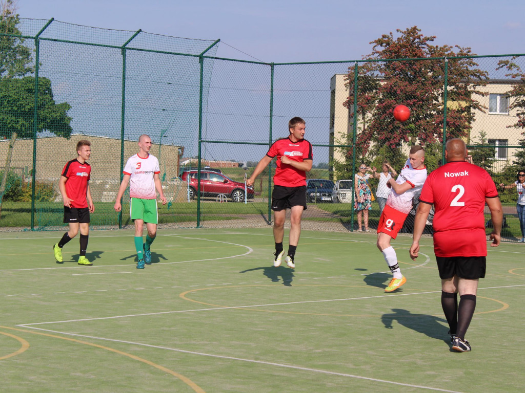 Rywalizują o puchar przewodniczącego rady miejskiej. Przed nimi mecze finałowe