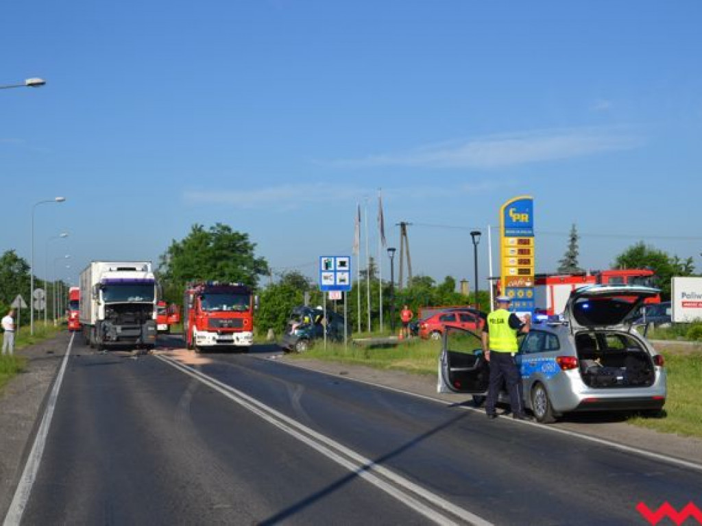 Groźny wypadek na Sikorskiego we Wrześni Droga zablokowana!