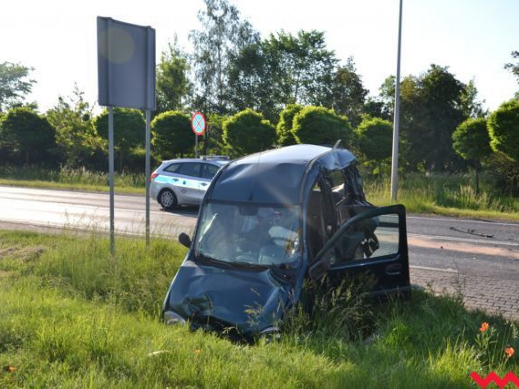 Groźny wypadek na Sikorskiego we Wrześni Droga zablokowana!