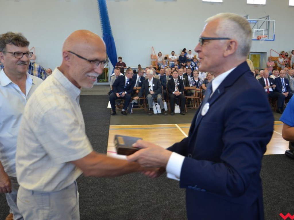 Wielka feta na 70-lecie miłosławskiego sportu. Posypały się medale i wyróżnienia