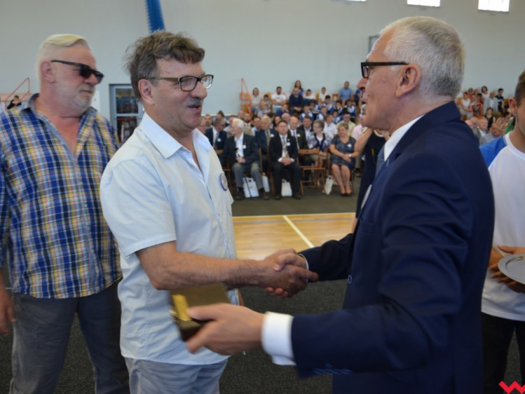 Wielka feta na 70-lecie miłosławskiego sportu. Posypały się medale i wyróżnienia