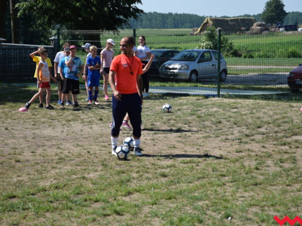 Pierwsze projekty na nowym boisku. Wszembórz nie spoczywa na laurach