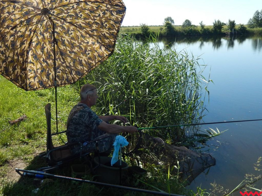 Zawody wędkarskie o puchar prezesa banku
