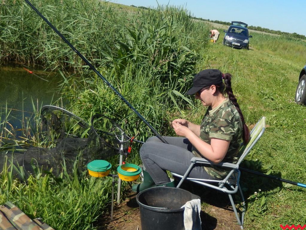 Zawody wędkarskie o puchar prezesa banku