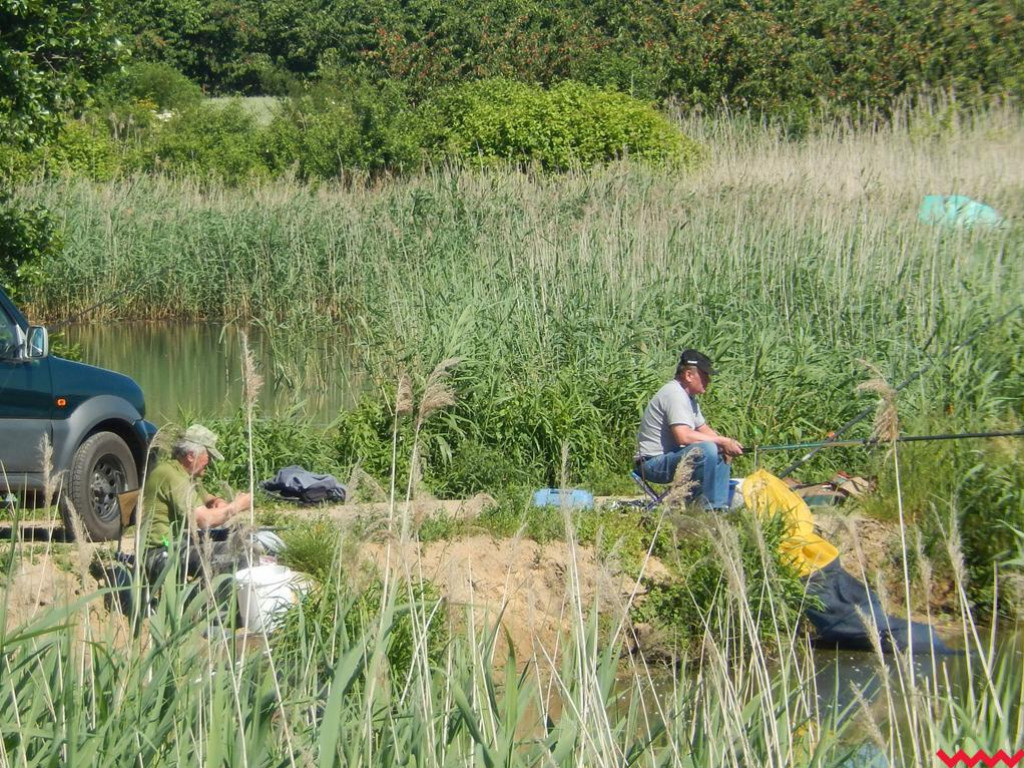 Zawody wędkarskie o puchar prezesa banku