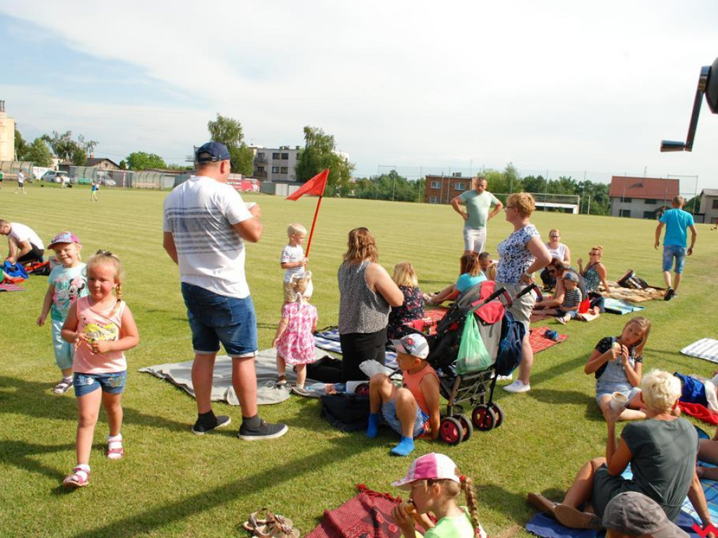 Sportowo i rodzinnie na festynie z Wartą Pyzdry