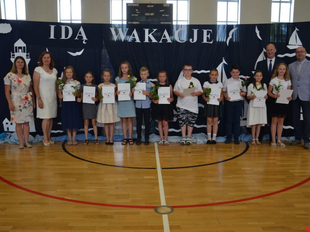 Burmistrz Miłosławia wręczył stypendia najzdolniejszym uczniom