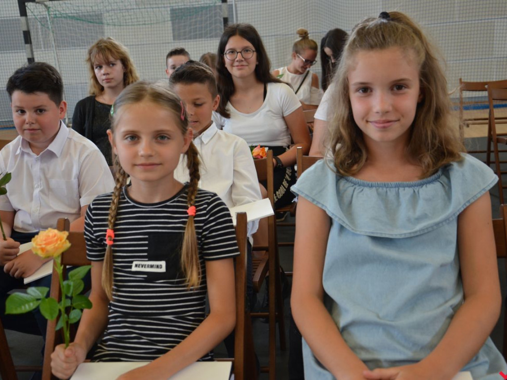 Burmistrz Miłosławia wręczył stypendia najzdolniejszym uczniom