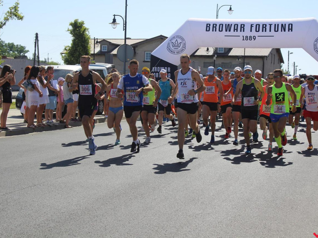 Patelnia na nekielskich drogach podczas Biegu do Lata. Po raz drugi triumfuje Ukrainiec