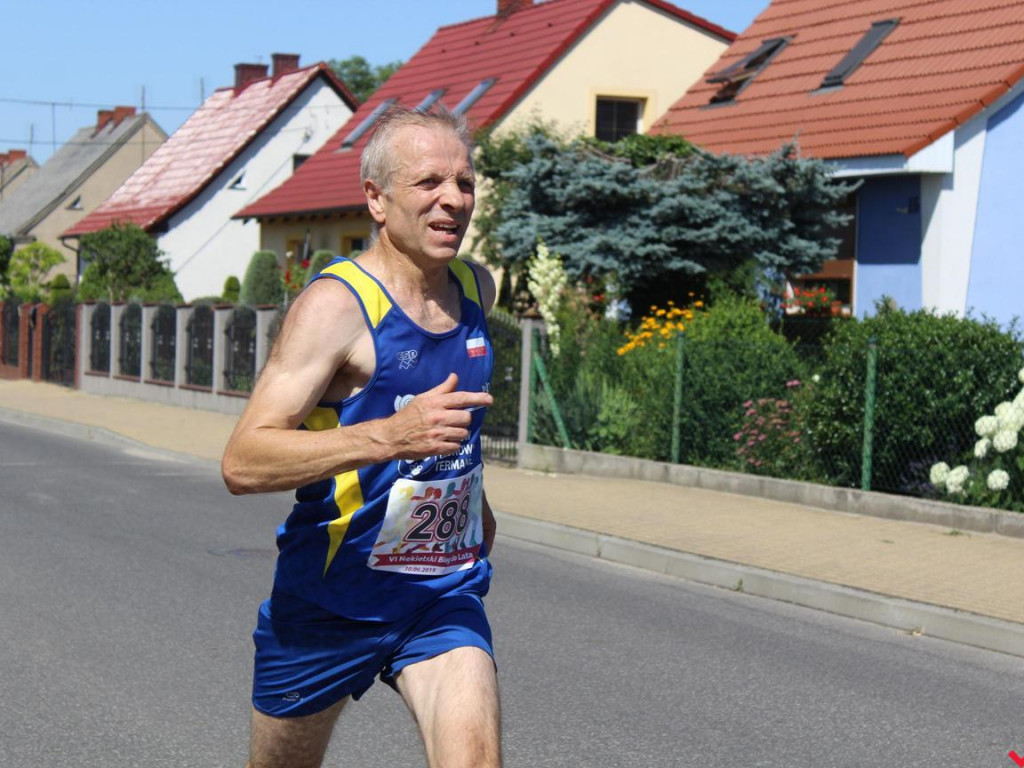 Patelnia na nekielskich drogach podczas Biegu do Lata. Po raz drugi triumfuje Ukrainiec