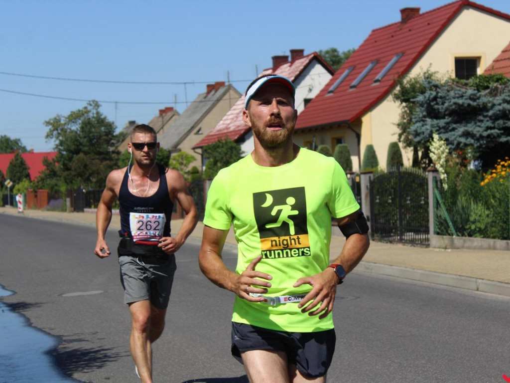 Patelnia na nekielskich drogach podczas Biegu do Lata. Po raz drugi triumfuje Ukrainiec