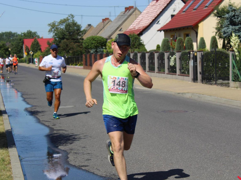 Patelnia na nekielskich drogach podczas Biegu do Lata. Po raz drugi triumfuje Ukrainiec
