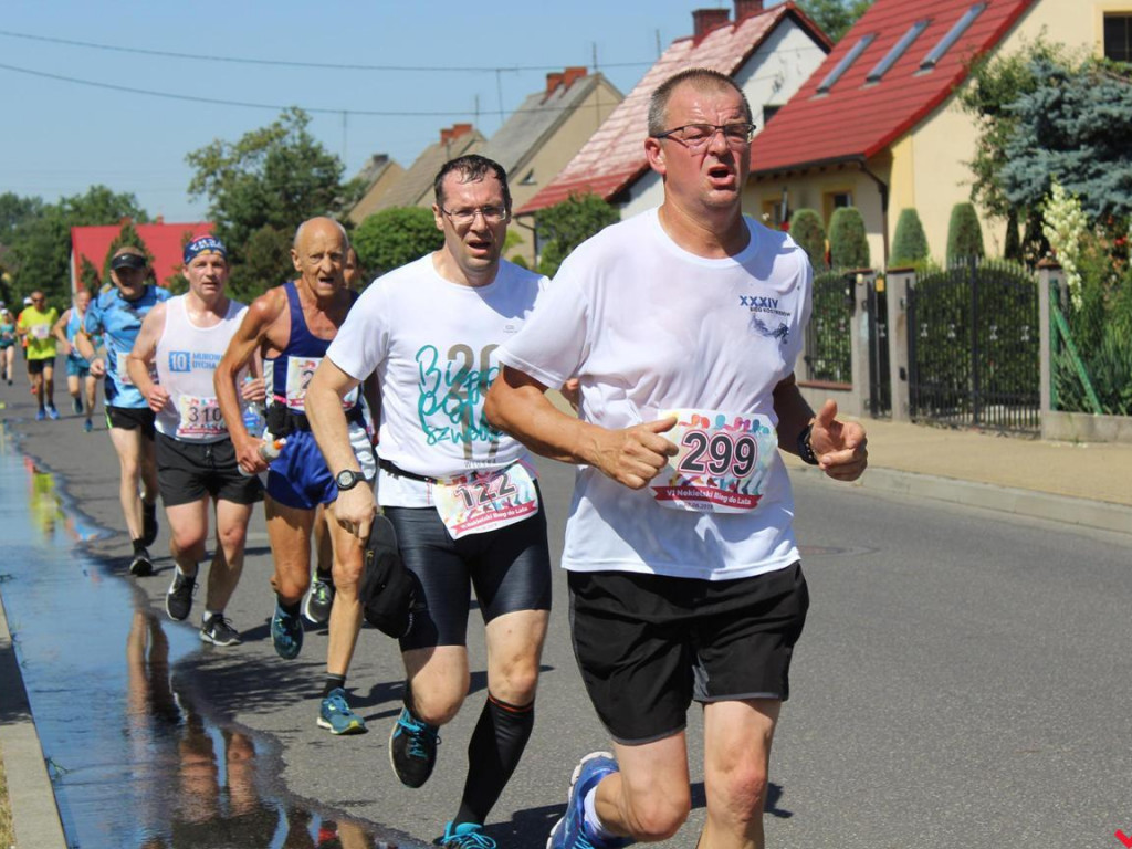Patelnia na nekielskich drogach podczas Biegu do Lata. Po raz drugi triumfuje Ukrainiec