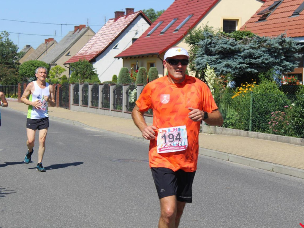 Patelnia na nekielskich drogach podczas Biegu do Lata. Po raz drugi triumfuje Ukrainiec