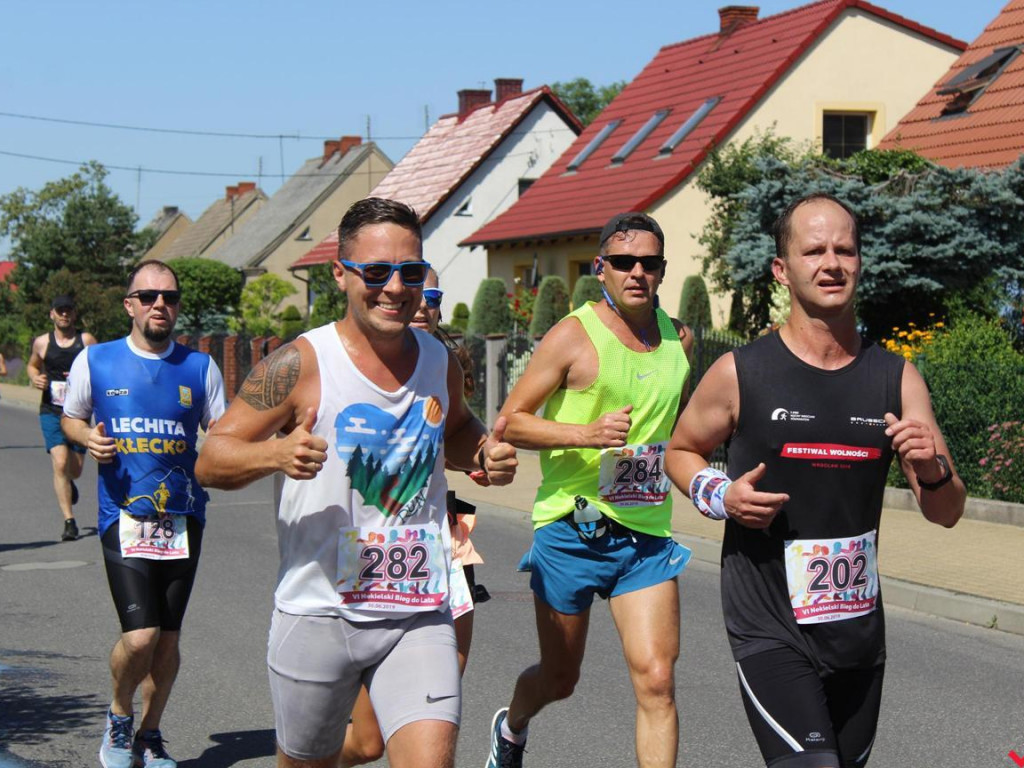 Patelnia na nekielskich drogach podczas Biegu do Lata. Po raz drugi triumfuje Ukrainiec