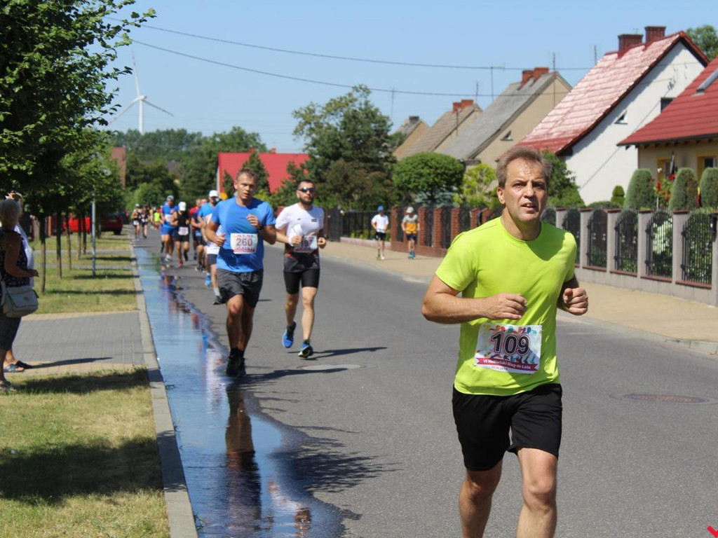 Patelnia na nekielskich drogach podczas Biegu do Lata. Po raz drugi triumfuje Ukrainiec