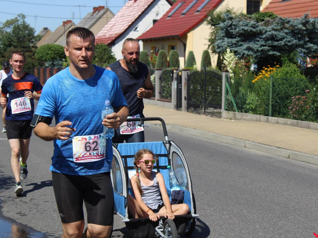 Patelnia na nekielskich drogach podczas Biegu do Lata. Po raz drugi triumfuje Ukrainiec