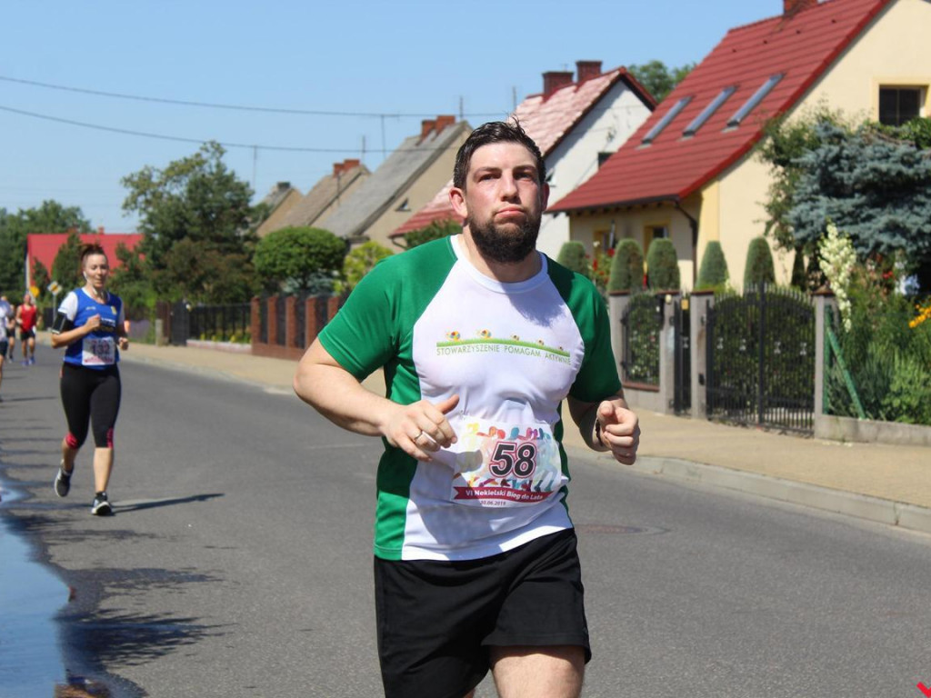 Patelnia na nekielskich drogach podczas Biegu do Lata. Po raz drugi triumfuje Ukrainiec