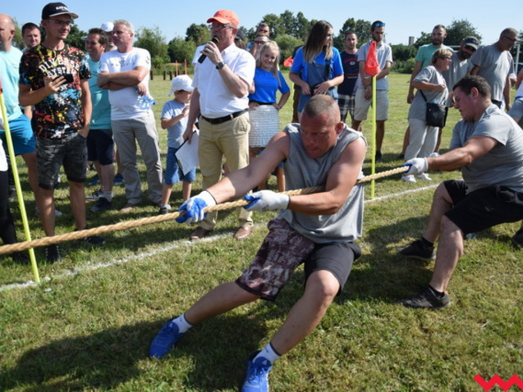 Cieśle Małe i sołtys Karol Szkudlarek z Gozdowa wygrali gorący pojedynek w Bieganowie