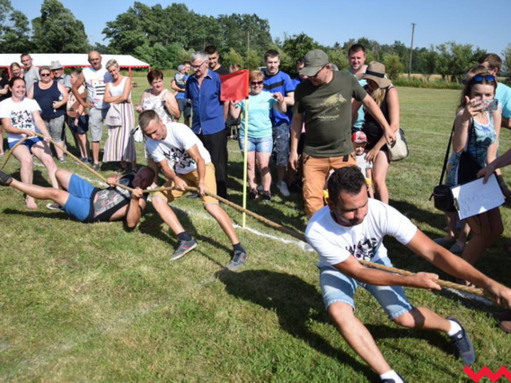 Cieśle Małe i sołtys Karol Szkudlarek z Gozdowa wygrali gorący pojedynek w Bieganowie