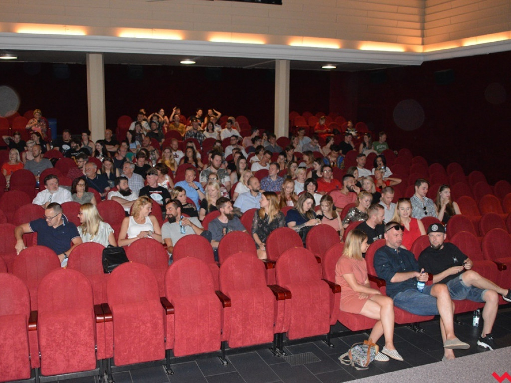 Ogromne zainteresowanie premierą „Otchłani”. Film wrześnianina w kinie Rialto