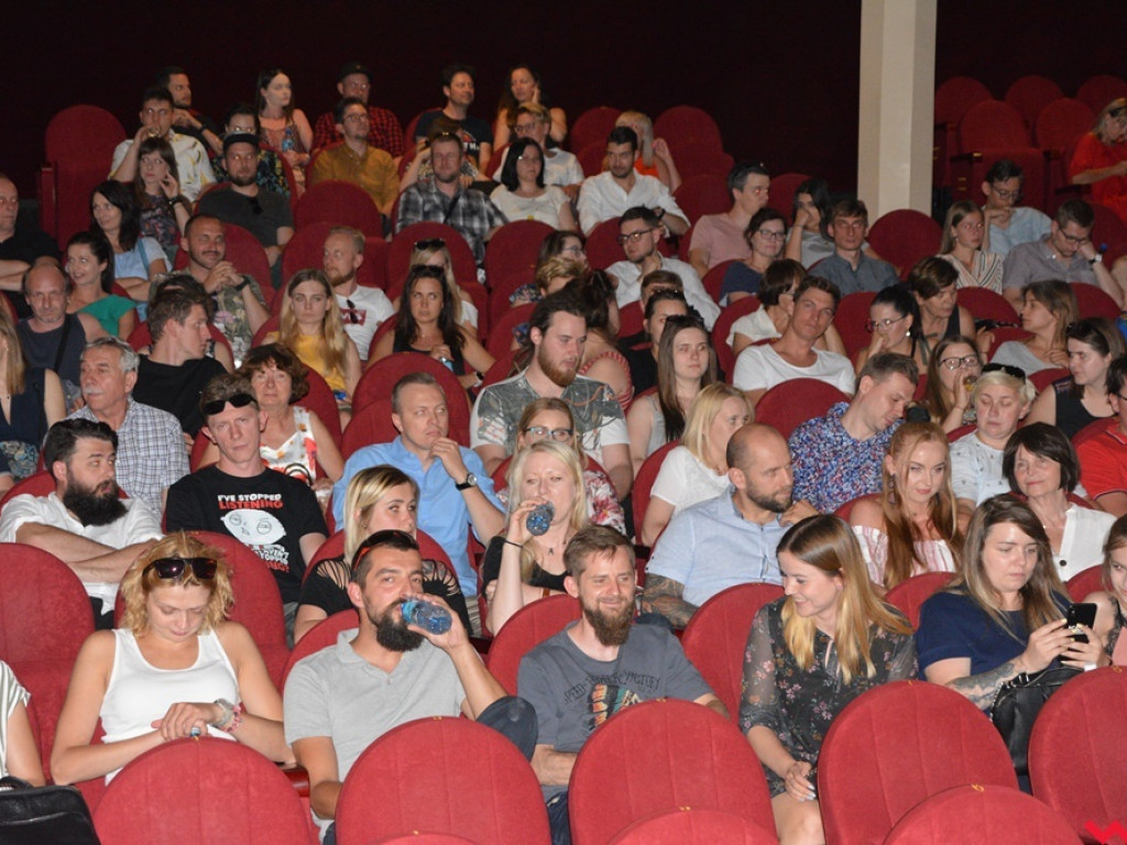 Ogromne zainteresowanie premierą „Otchłani”. Film wrześnianina w kinie Rialto