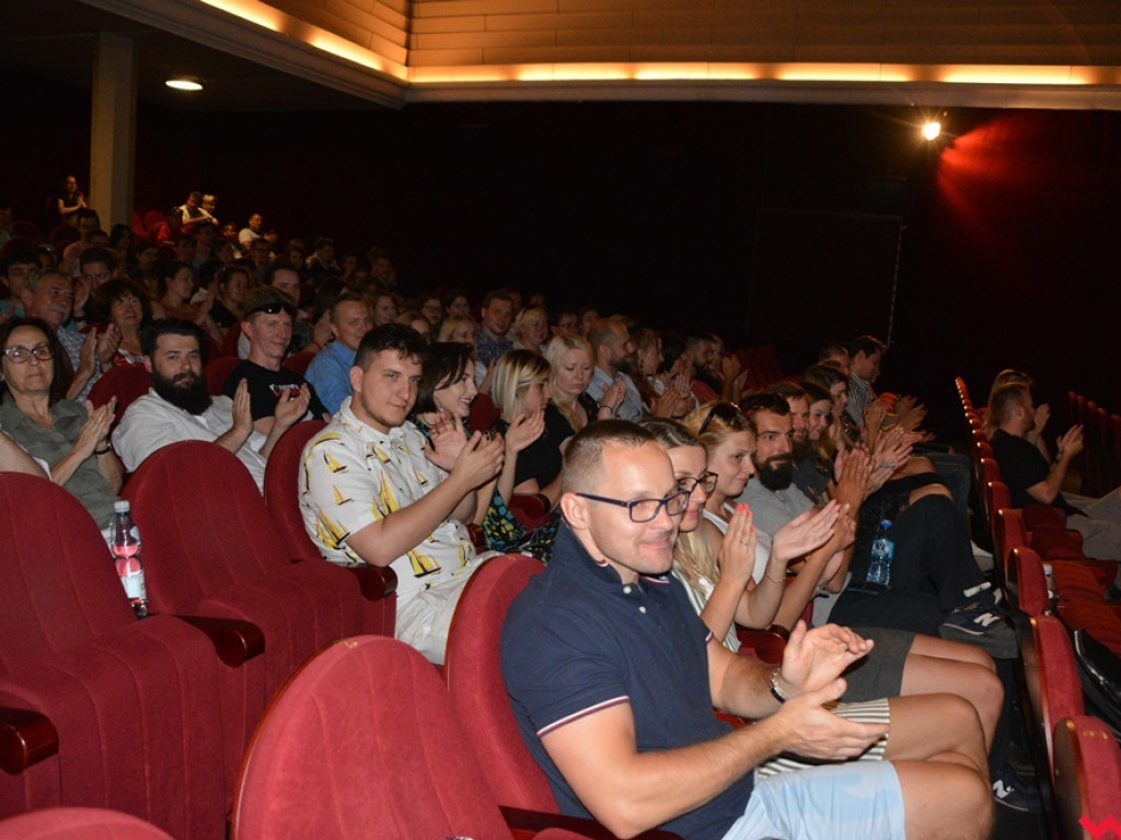 Ogromne zainteresowanie premierą „Otchłani”. Film wrześnianina w kinie Rialto