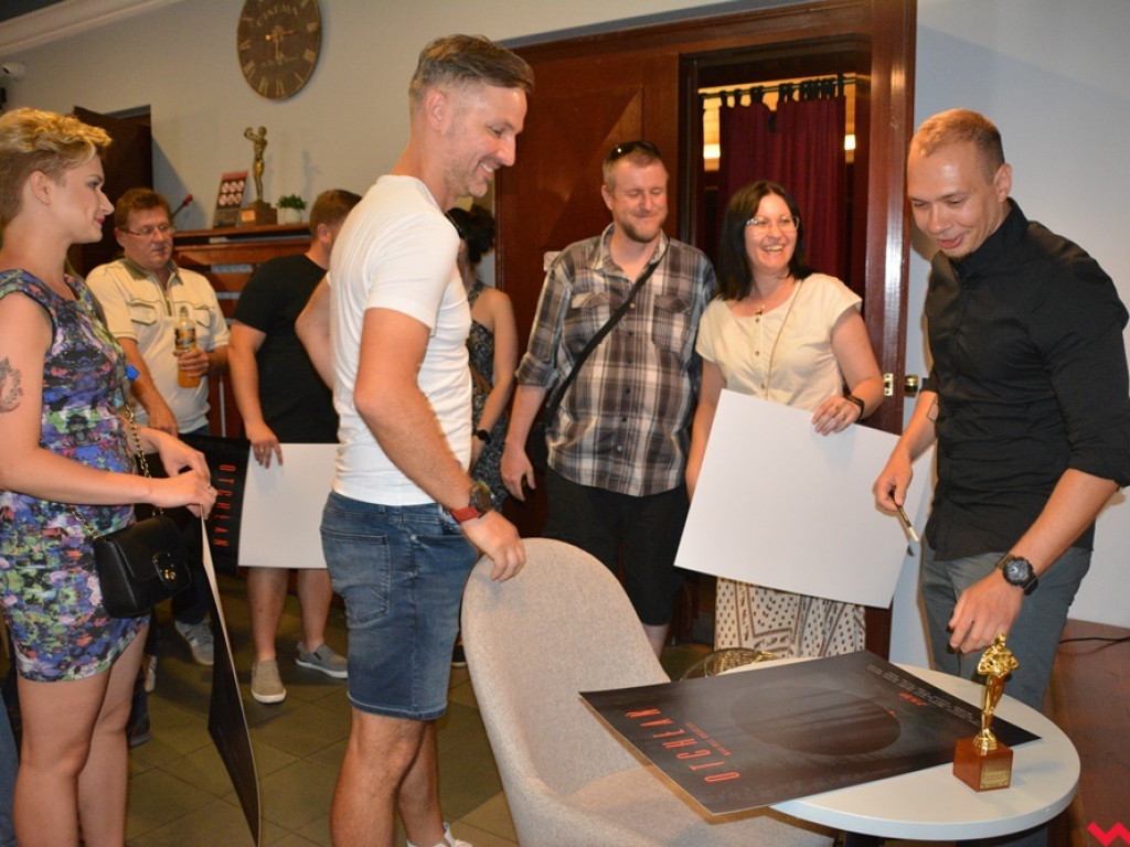Ogromne zainteresowanie premierą „Otchłani”. Film wrześnianina w kinie Rialto