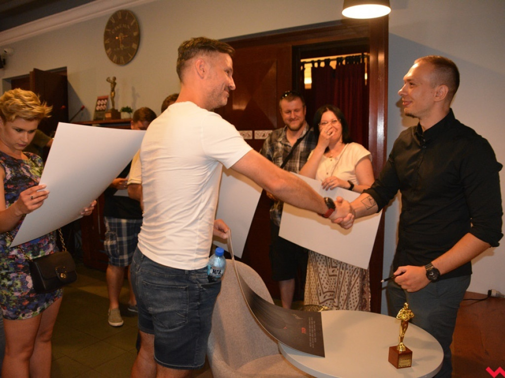 Ogromne zainteresowanie premierą „Otchłani”. Film wrześnianina w kinie Rialto