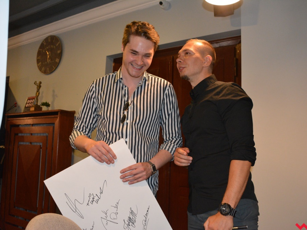 Ogromne zainteresowanie premierą „Otchłani”. Film wrześnianina w kinie Rialto