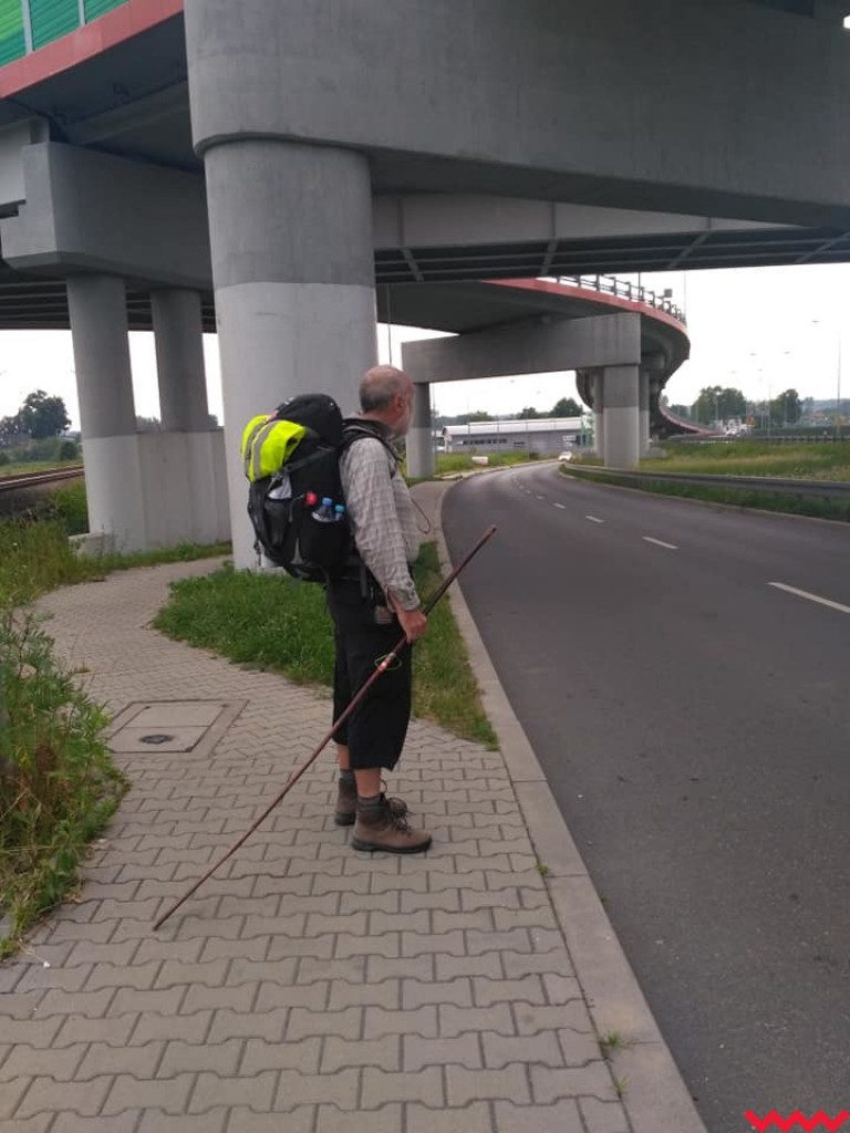 Wędrówka do Jerozolimy przerwana. Pielgrzym trafił do szpitala