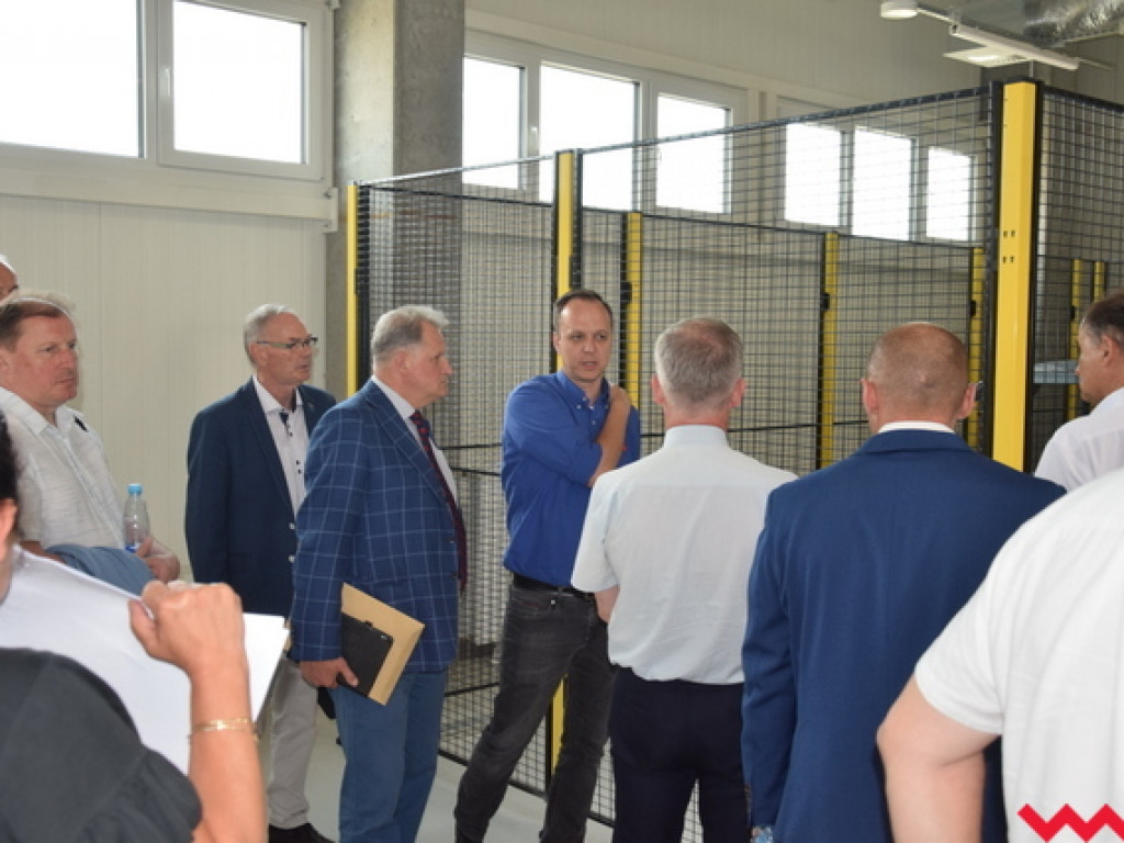 Akt założycielski szkoły i nowe roboty w Grzymysławicach