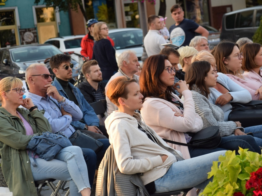 Jazzowa elegancja na wrzesińskim rynku