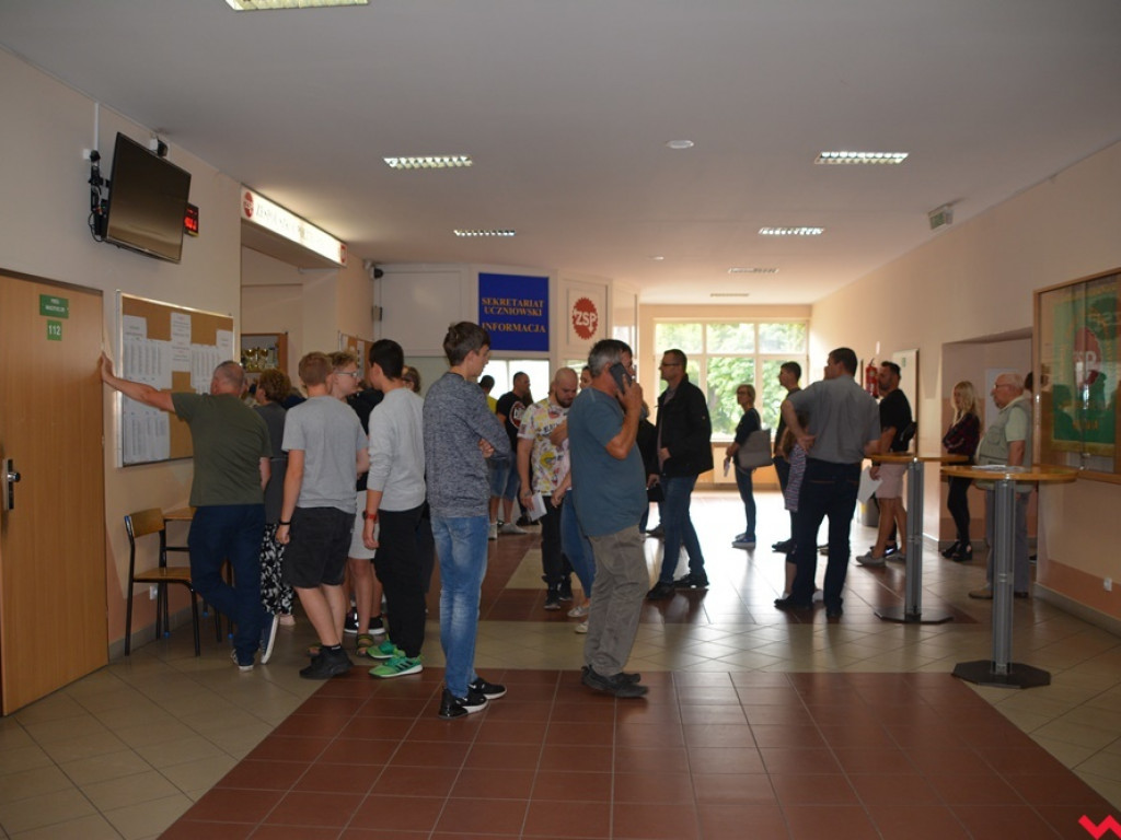 Znamy wyniki naboru do szkół ponadpodstawowych 2019. Nie wszyscy mają powody do zadowolenia