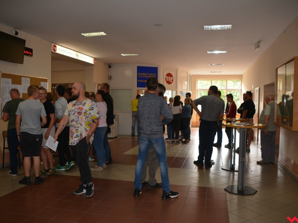 Znamy wyniki naboru do szkół ponadpodstawowych 2019. Nie wszyscy mają powody do zadowolenia