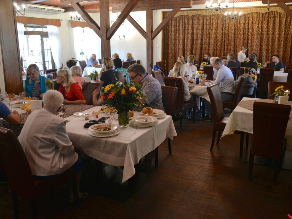 Ośrodek Na Skraju Lasu wzbogacił się o minizoo i restaurację