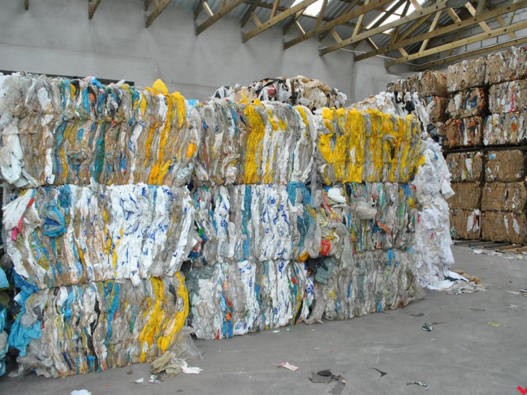 Segregacja – drugie życie śmieci. Wszystko o recyklingu w powiecie wrzesińskim