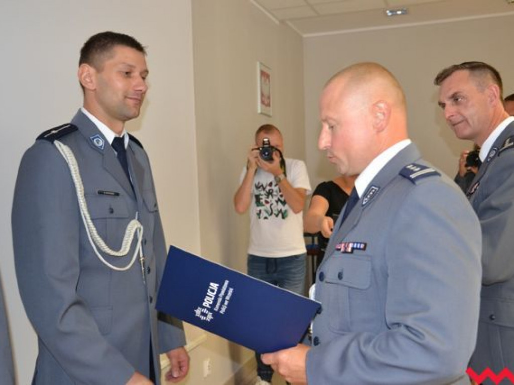 Święto Policji. Burmistrz z nietypowym prezentem, a wicestarosta chce BMW na drogach powiatowych