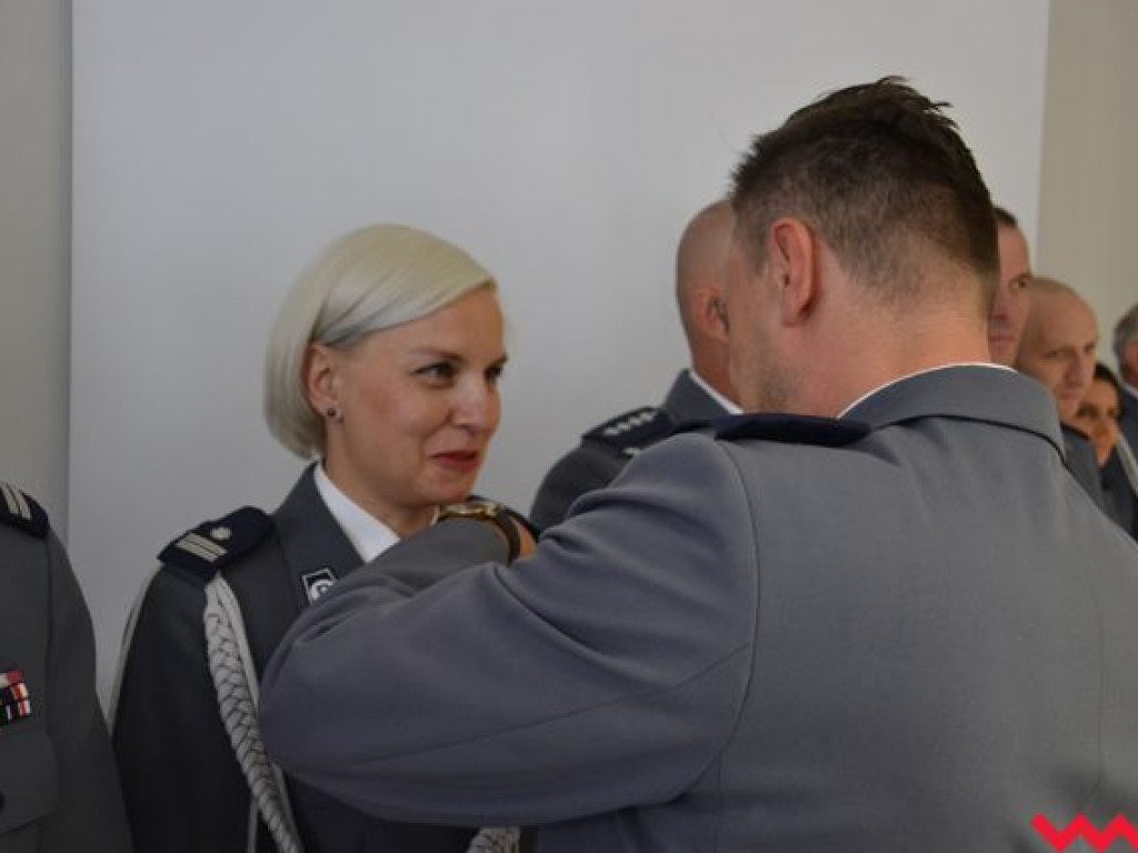 Święto Policji. Burmistrz z nietypowym prezentem, a wicestarosta chce BMW na drogach powiatowych