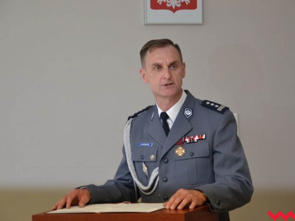 Święto Policji. Burmistrz z nietypowym prezentem, a wicestarosta chce BMW na drogach powiatowych