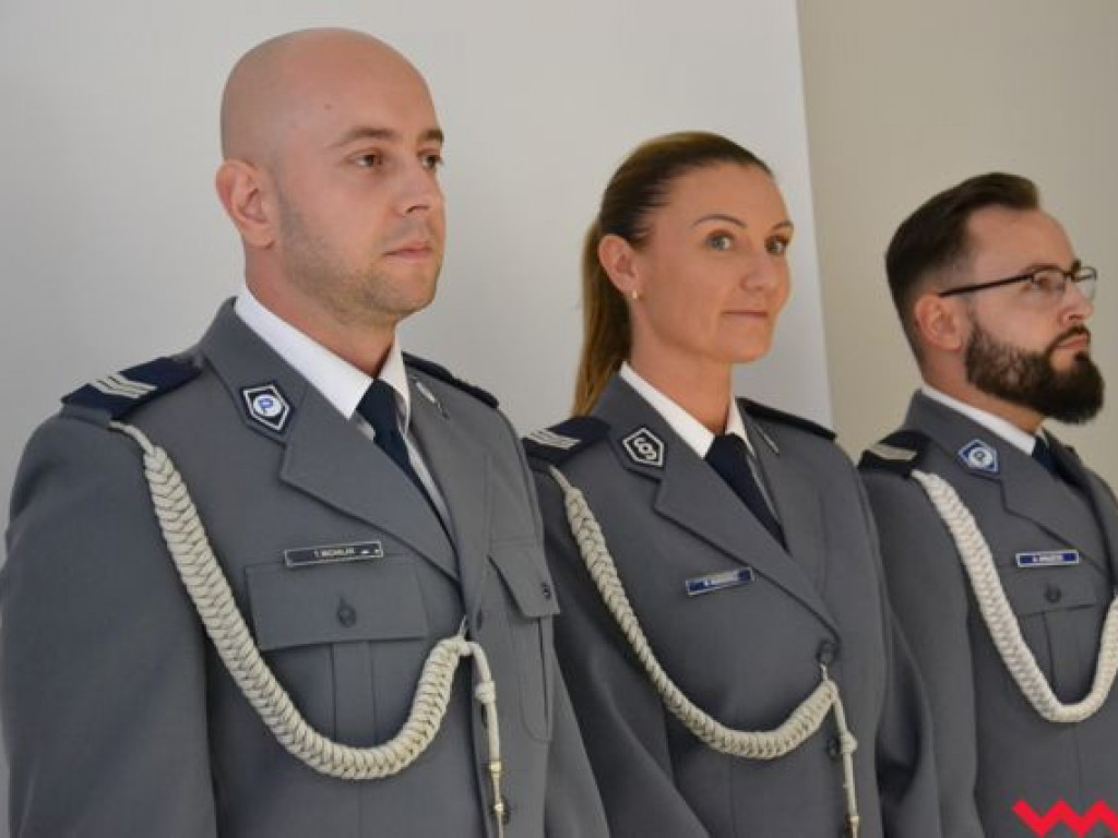 Święto Policji. Burmistrz z nietypowym prezentem, a wicestarosta chce BMW na drogach powiatowych