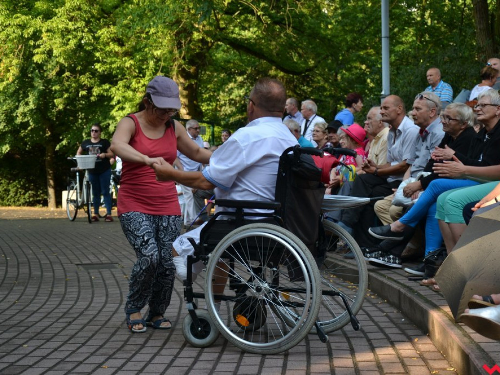 Miłośnikom Śląskich Szlagierów niestraszne nawet burze