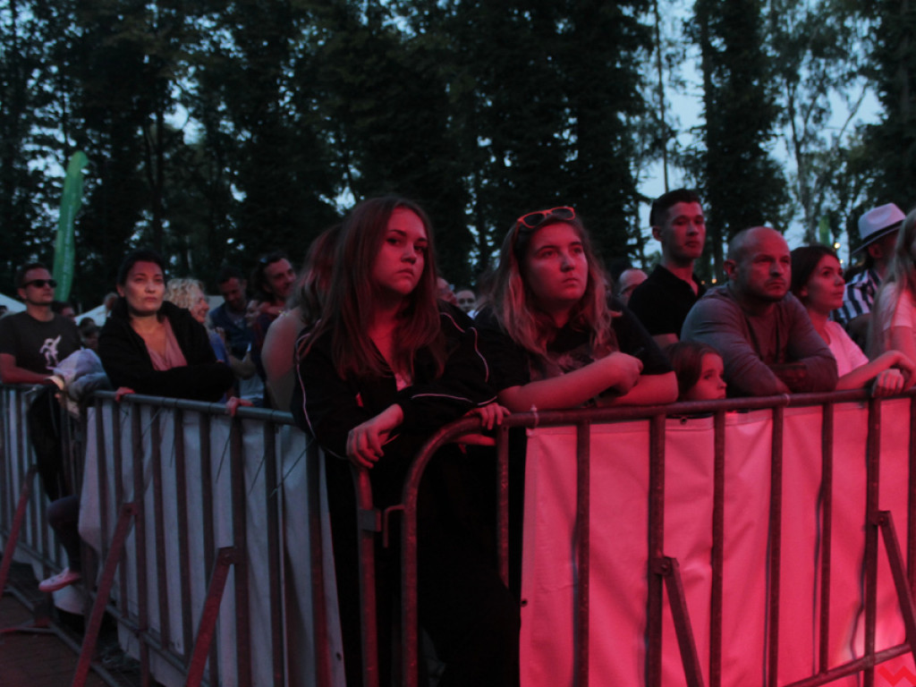 Trwa Powidz Jam Festiwal. Święto muzyki nad Jeziorem Powidzkim.
