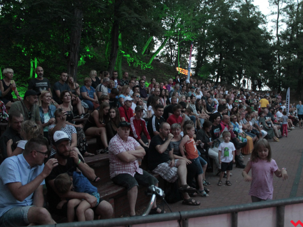 Trwa Powidz Jam Festiwal. Święto muzyki nad Jeziorem Powidzkim.