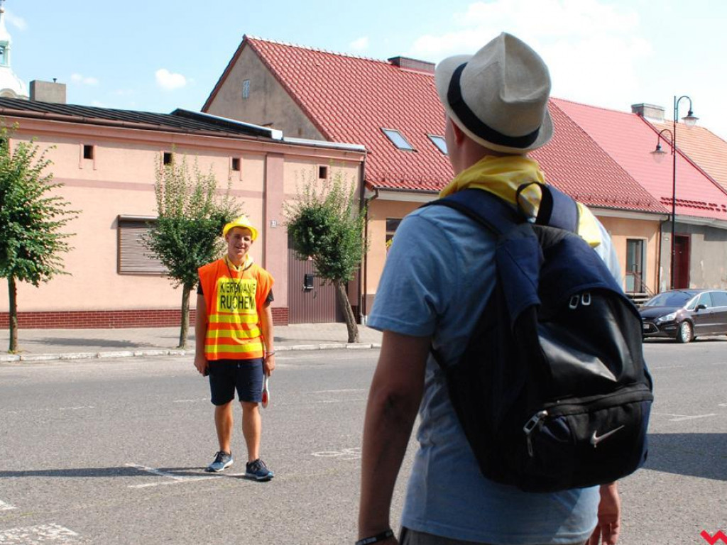 Drugi dzień pielgrzymki. Upalny dzień i chwila odpoczynku w Pyzdrach