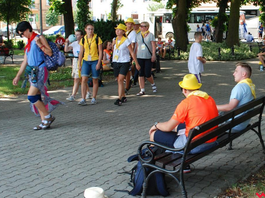 Drugi dzień pielgrzymki. Upalny dzień i chwila odpoczynku w Pyzdrach